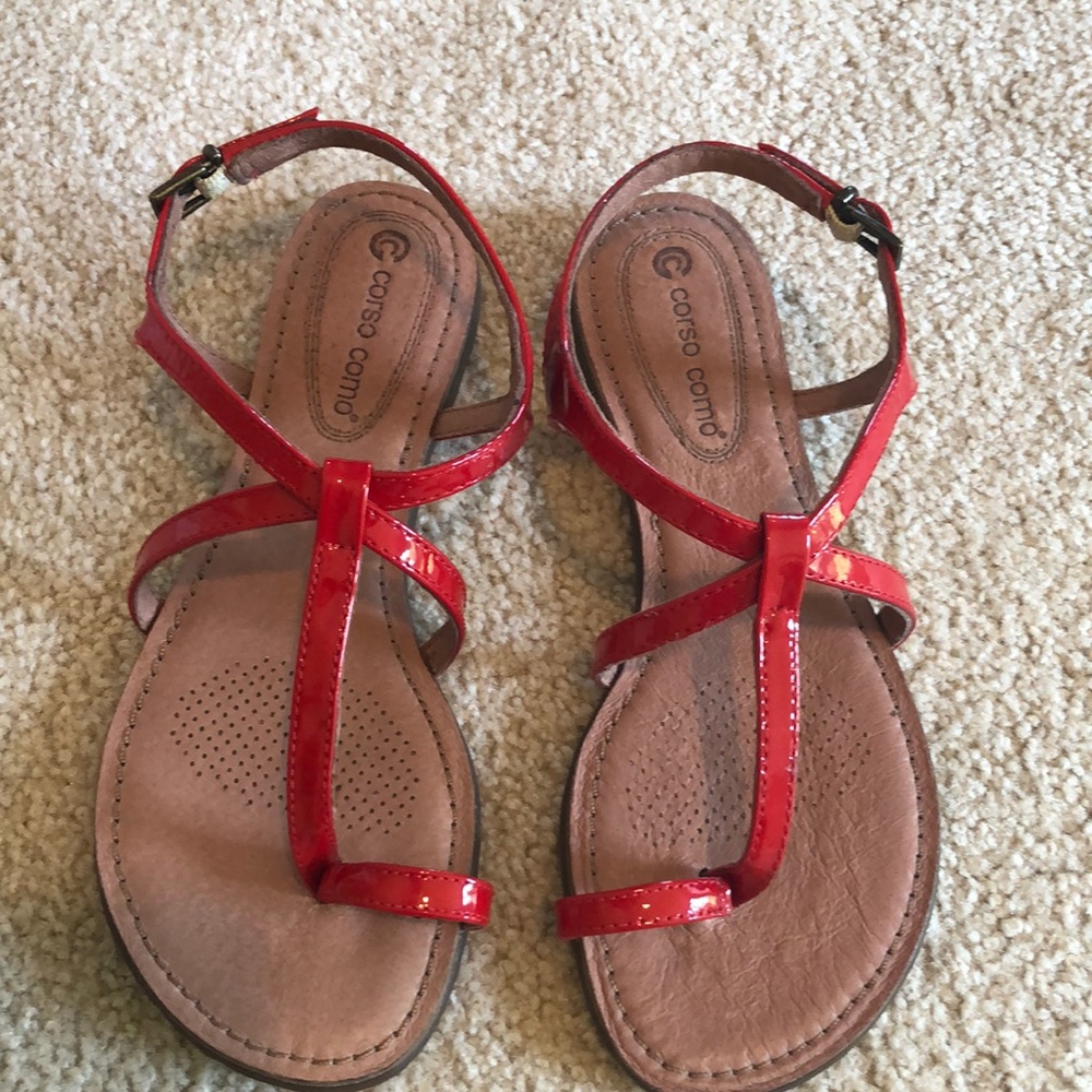 Girl’s/ women’s sandals